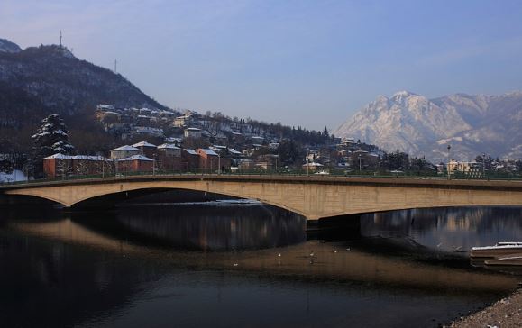 Maltempo a Lecco: rinviate le verifiche sul Ponte Kennedy