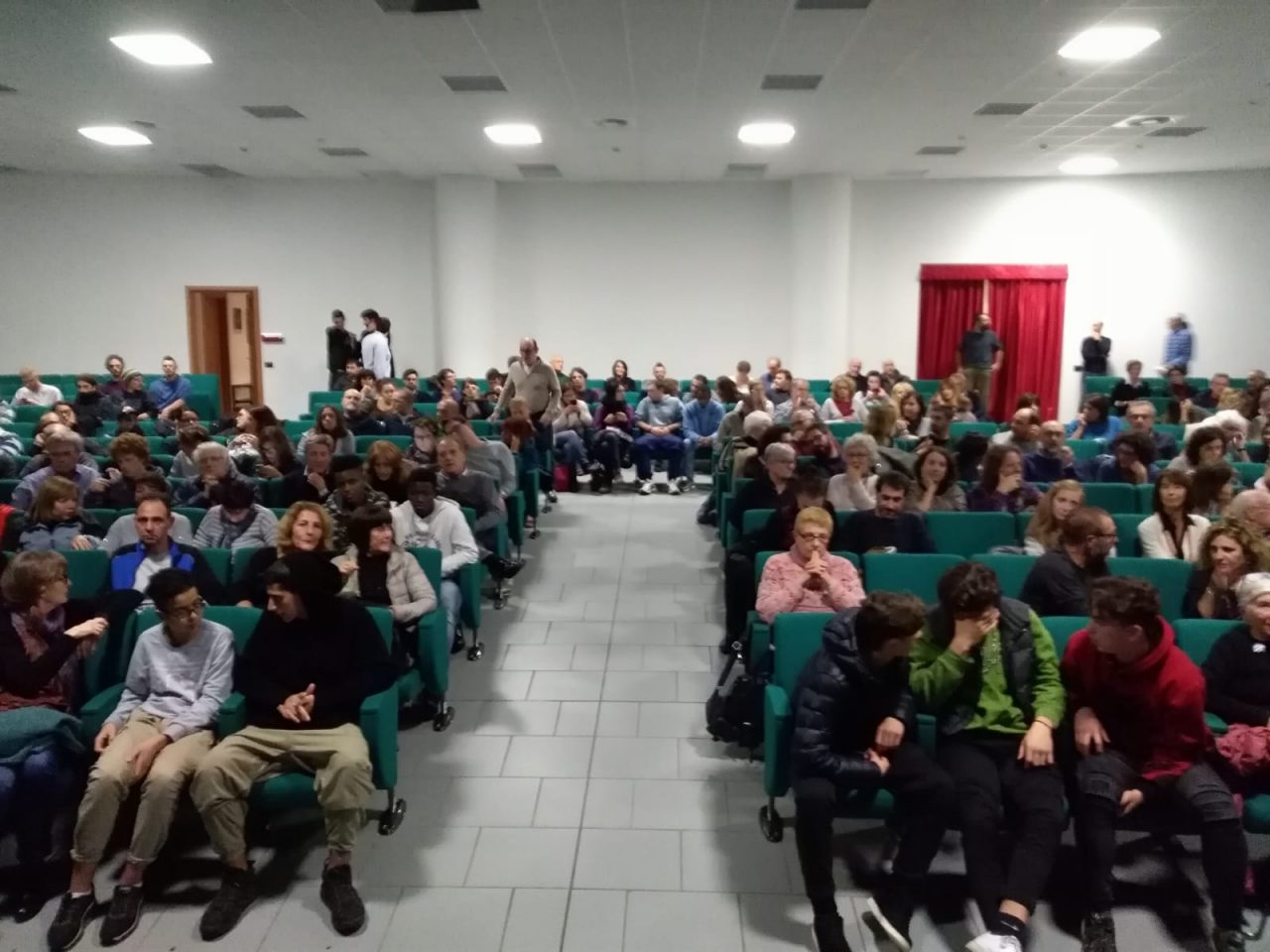 Cinema e impegno civile: successo per la proiezione del film su Cucchi