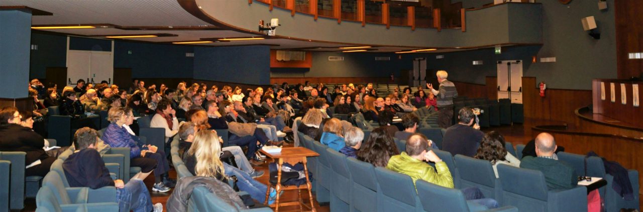 Pericoli della rete: l’esperto ne parla ai ragazzi