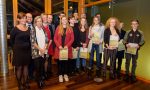 Assegnate le borse di studio agli studenti eccellenti di Valmadrera FOTO