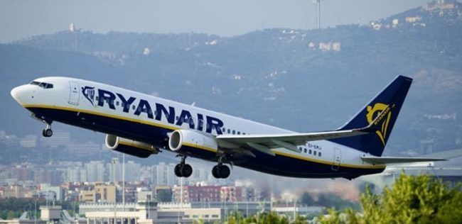 Bagaglio a mano Ryanair, il Tar: “Per ora si paga”