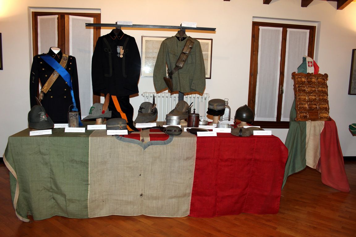 mostra "Uniformi ed equipaggiamento della prima guerra mondiale" a Erve
