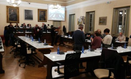 Defezioni nel Pd, manca numero legale: salta il Consiglio comunale a Lecco