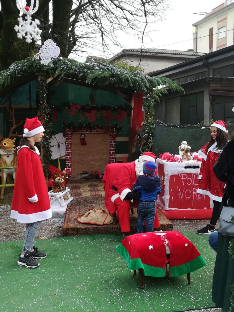 Mercatini di Natale, la magia a Olgiate Molgora FOTO