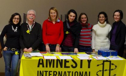 Fiaccolata in favore dei diritti umani a Merate con Amnesty International