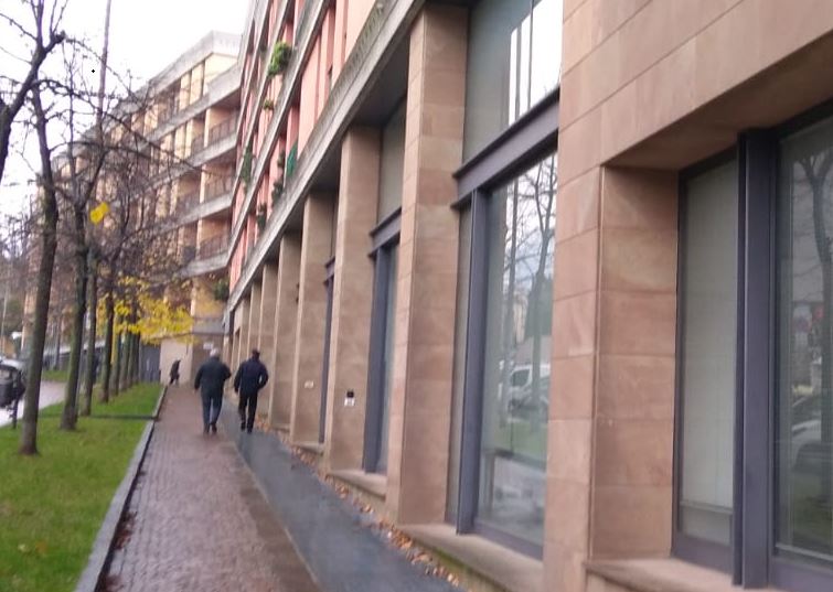 Ladri scatenati: questa notte ripuliti garage a Lecco.