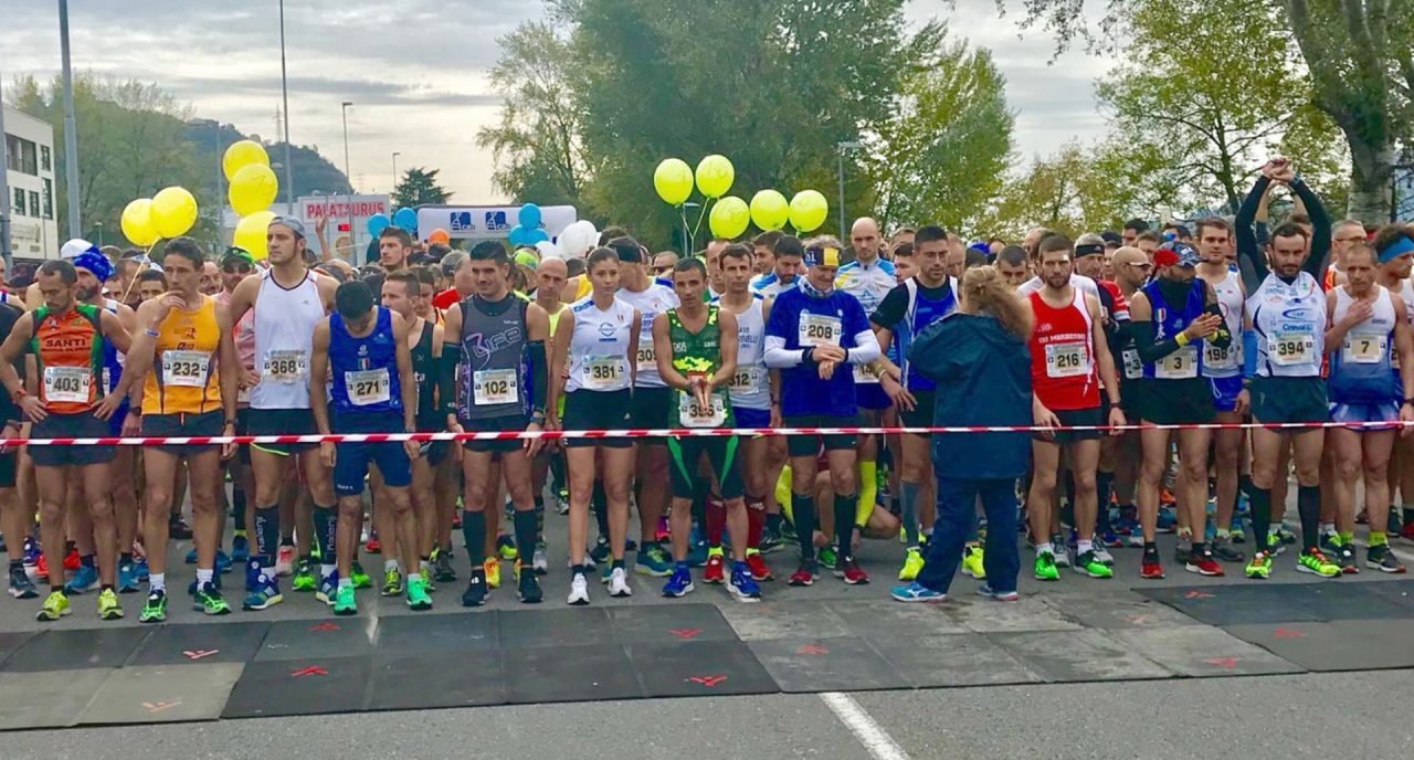 Partiti: in 600 alla Maratonina d’autunno di Lecco. VIDEO