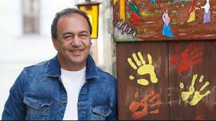 Appello per portare il sindaco di Riace Mimmo Lucano a Lecco