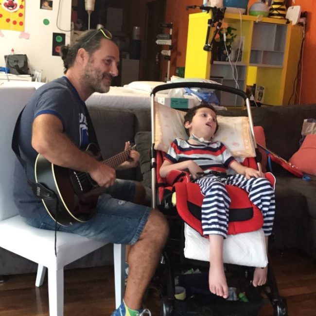 Il piccolo Loris ha bisogno dell’aiuto di tutti