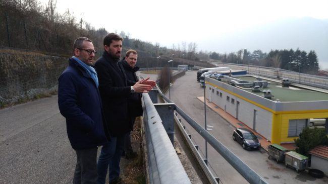 Svincolo di Mandello lungo la Statale 36: i pentastellati dicono no