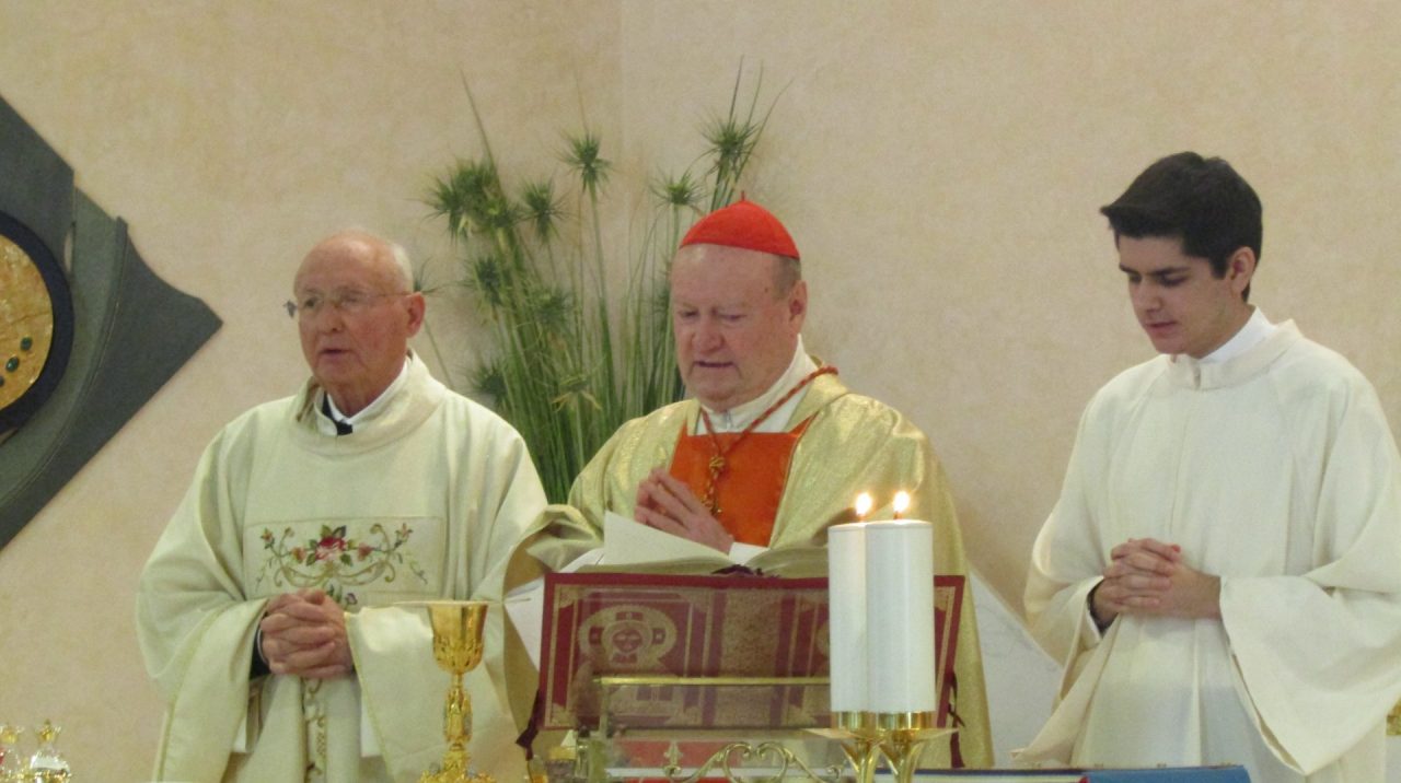 Il cardinale Gianfranco Ravasi celebra l’eucarestia nella parrocchia di Novate FOTO e VIDEO