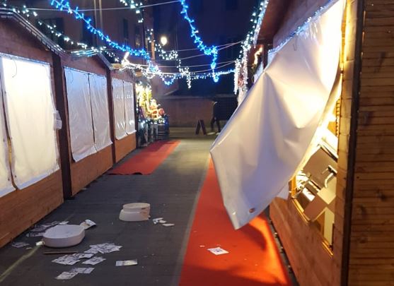 Villaggio di Natale di Lecco, parla un espositore: “Enorme dispiacere per la mia città: figura che non meritiamo”