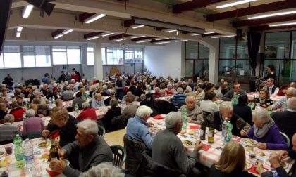 Oltre 200 pensionati al pranzo degli anziani di Oggiono