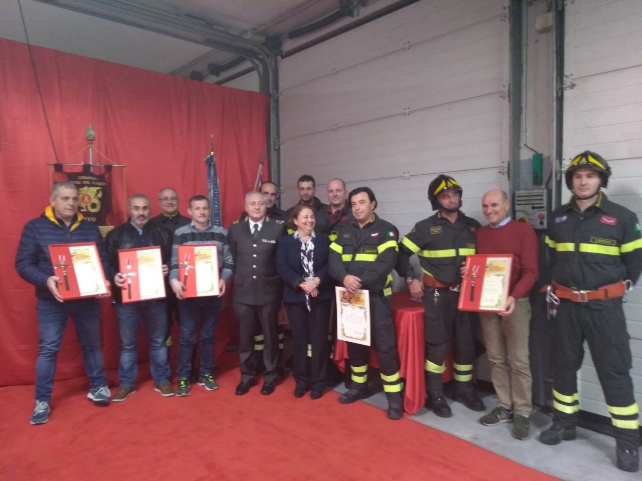 Premiati i Vigili del Fuoco lecchesi, eroi di tutti i giorni VIDEO E FOTO