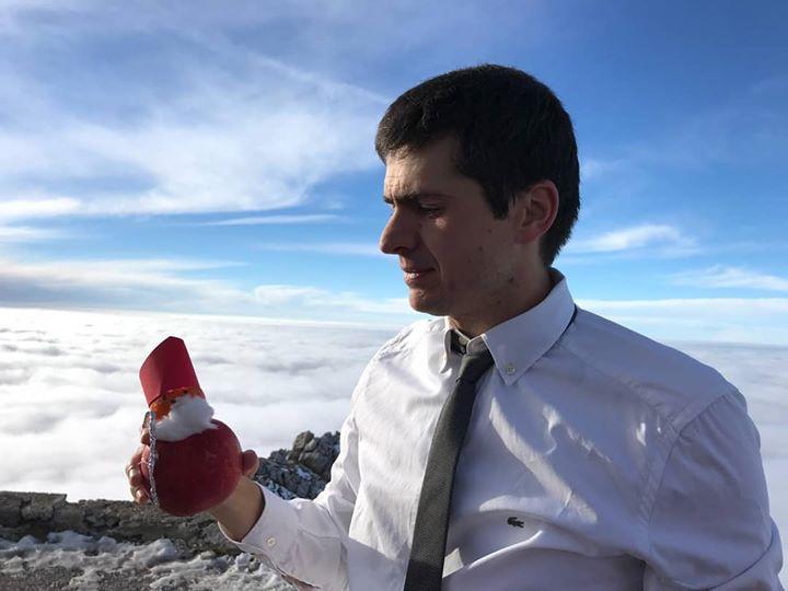 Tradizione rispettata: Boscagli sfida il freddo per fare gli auguri ai lecchesi ( e rivela il backstage) FOTO E VIDEO