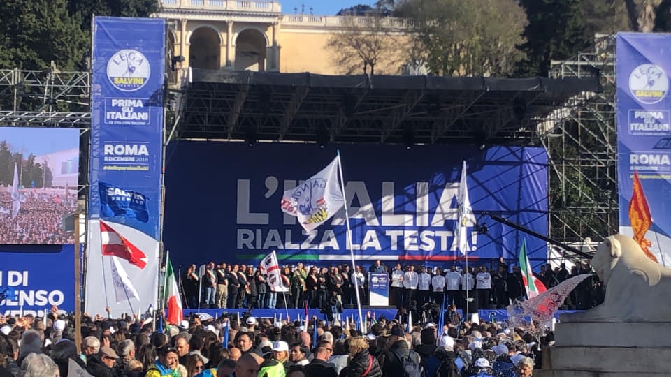 Manifestazione Lega a Roma Salvini: “Servono unità e il rispetto dell’Europa” FOTO