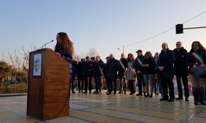 Impuntiamoci, in tanti alla manifestazione al ponte di Paderno FOTO e VIDEO