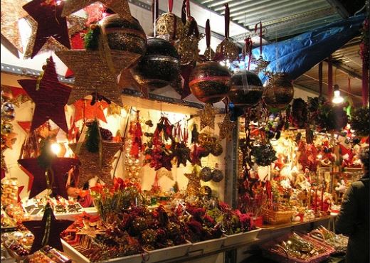 “Atmosfere natalizie” accende la festa a Valmadrera