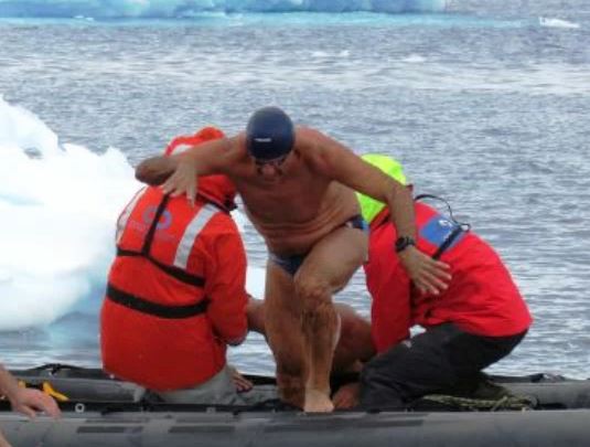Un chilometro nell’acqua dell’Antartide a -1,2 gradi: “Noi, i primi al mondo” VIDEO DA BRIVIDI