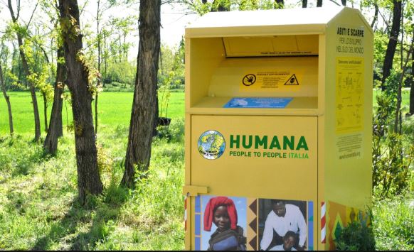 Solidarietà: ecco il comune lecchese che ricicla più abiti