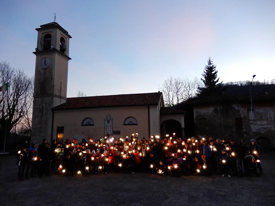 Fiaccolata nella città fantasma per celebrare l’arrivo dei Re Magi