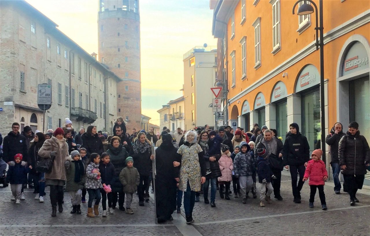 A Merate la Giubiana arde sul rogo FOTO e VIDEO