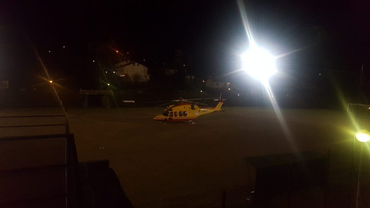 Cade in un torrente, 38enne soccorso a Premana