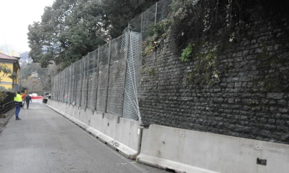 La Sp72 del Lago riapre a senso unico alternato