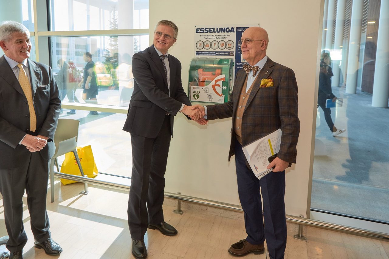 “Cardioprotetti” in Esselunga: partito il progetto