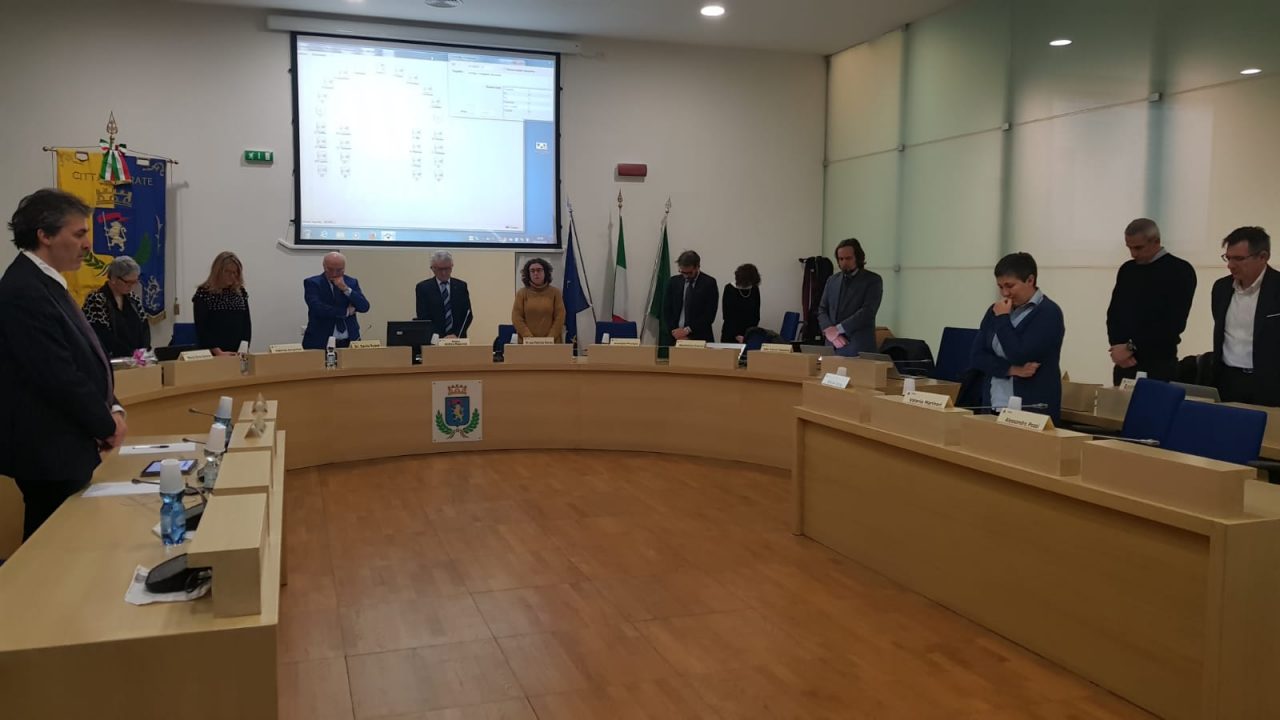 Giusi Spezzaferri ricordata dai colleghi amministratori in Consiglio comunale FOTO e VIDEO