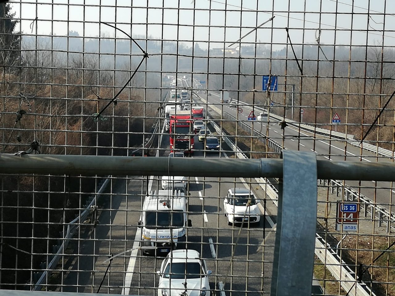 Lavori sulla Valassina: lunghe code in direzione Lecco