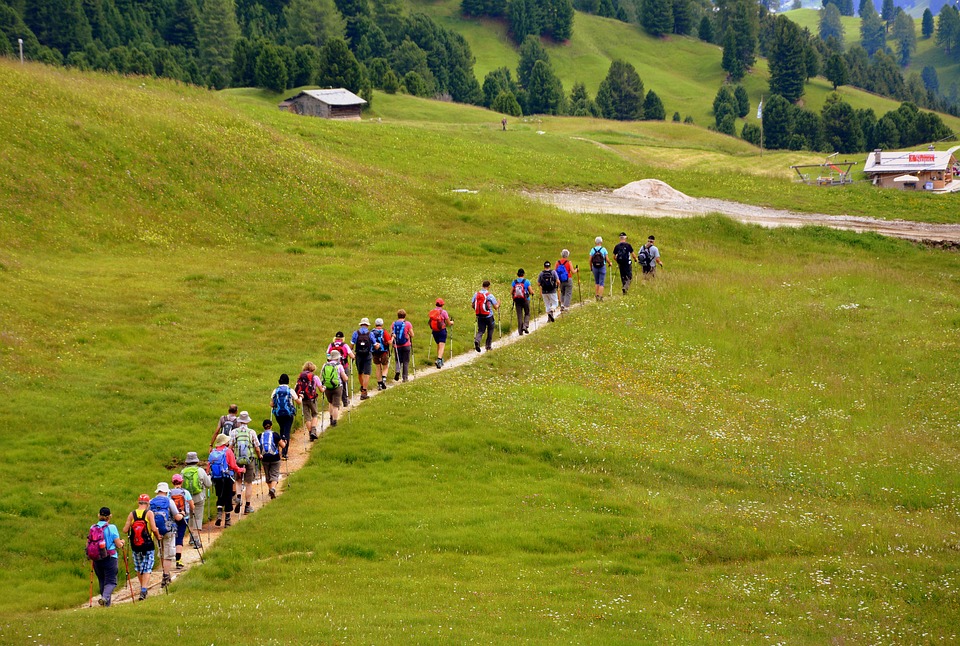 A Solza si resta in forma con i gruppi di cammino