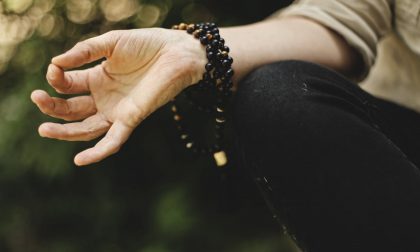 Corso yoga per bambini alla Biblioteca di Sirtori