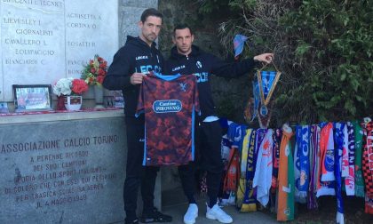 La Calcio Lecco rende omaggio al Grande Torino FOTO