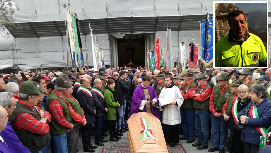 Tutto il paese si è fermato per l’ultimo saluto al sindaco Rino Mauri