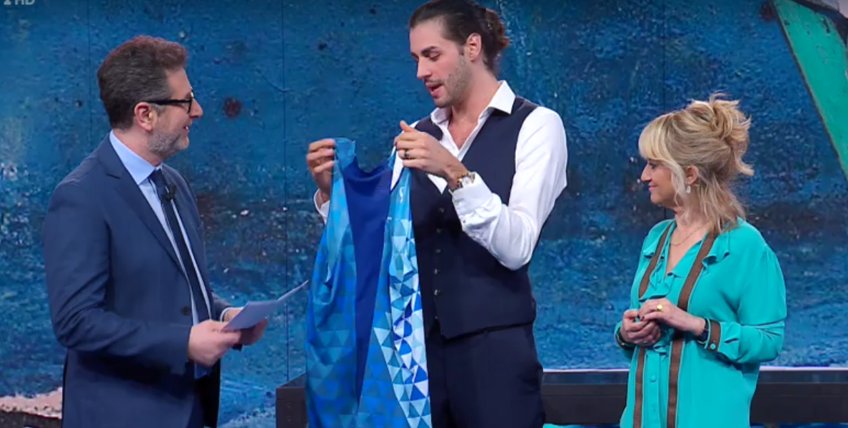 Gloria Pessina di Barzago premiata da Gianmarco Tamberi