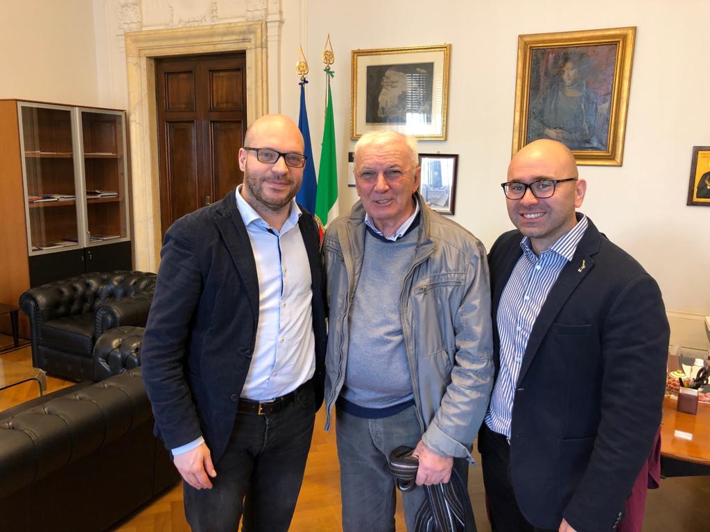 Il presidente de Il Granaio in visita al ministro Fontana