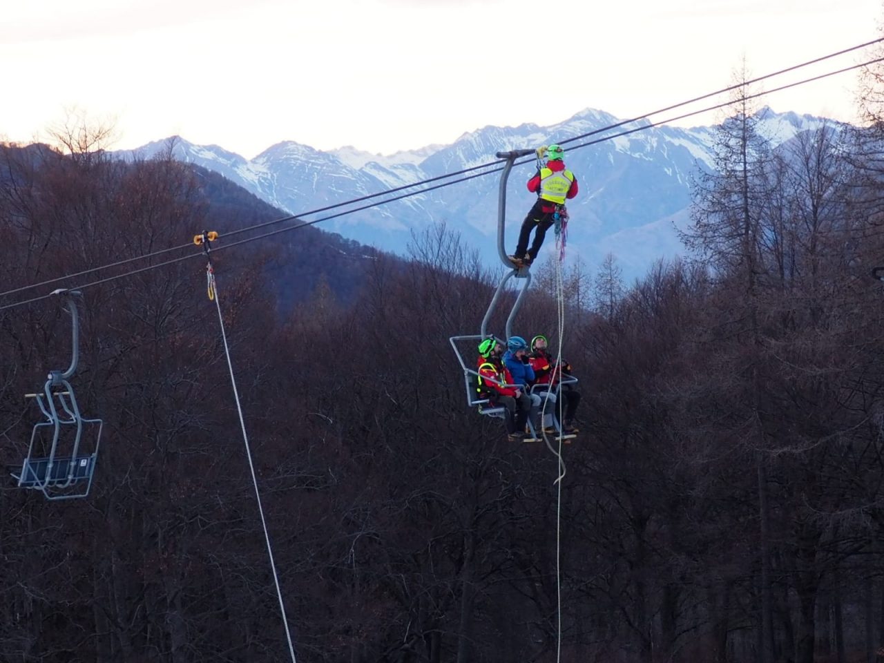Allarme per sciatori bloccati in seggiovia ma è un’esercitazione