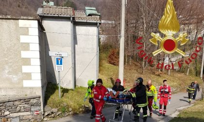 Precipita da un albero: a Plesio arriva l'elisoccorso