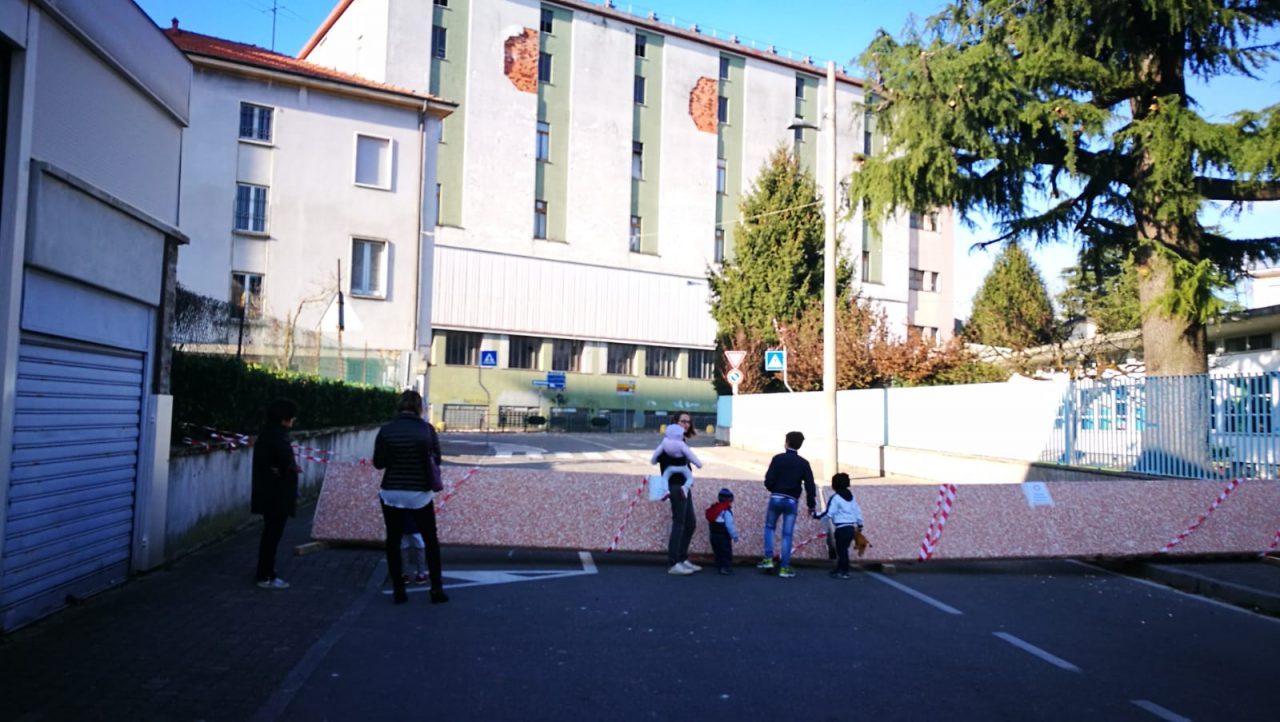 Riapre il centro Casatenovo, il Comune chiede i danni a Vismara