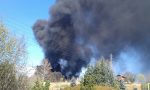 Incendio in discarica: la colonna di fumo si vede da Casatenovo FOTO E VIDEO