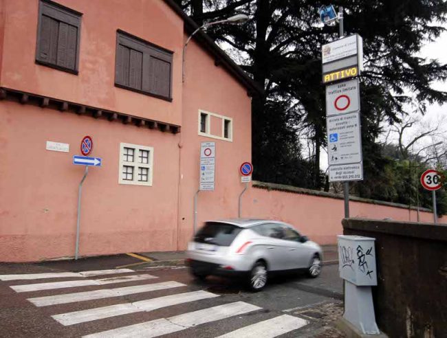 Da oggi cambia la Ztl in via Balicco ECCO COME