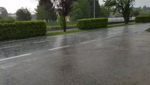 Violenta grandinata sulla Brianza VIDEO