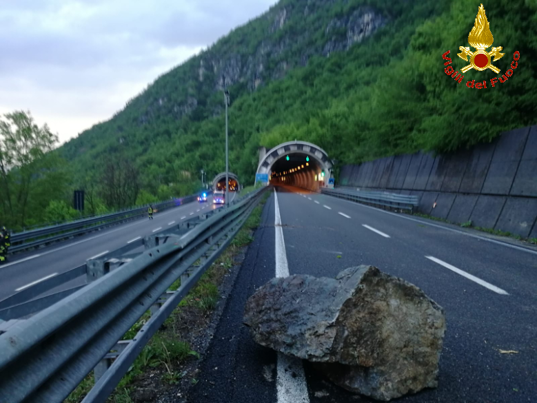 Smottamento sulla Provinciale: “L’ennesimo disastro per il territorio”
