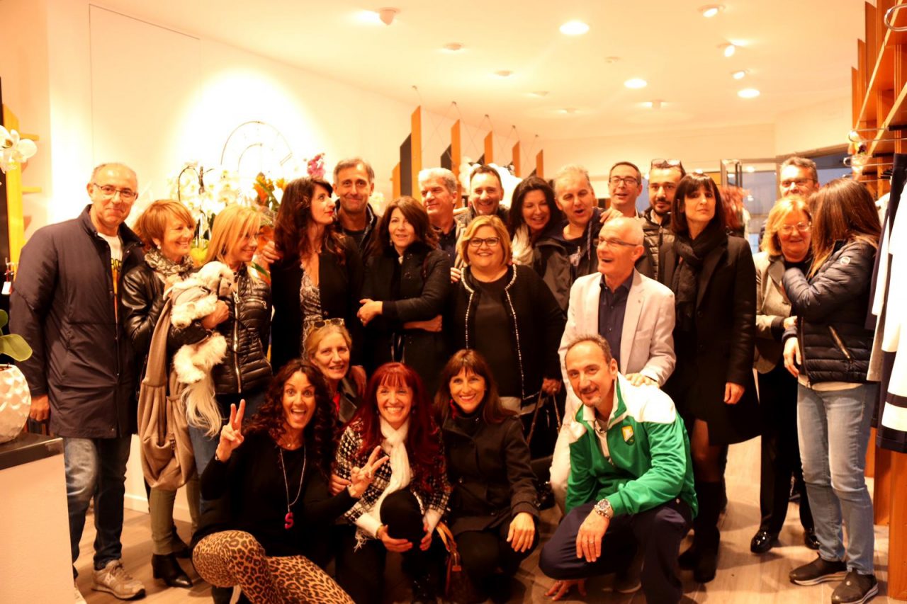 Grande festa a Lecco per il nuovo negozio Carmiati FOTO