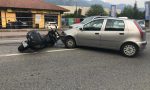 Motociclo si schianta contro auto: Il VIDEO IN DIRETTA