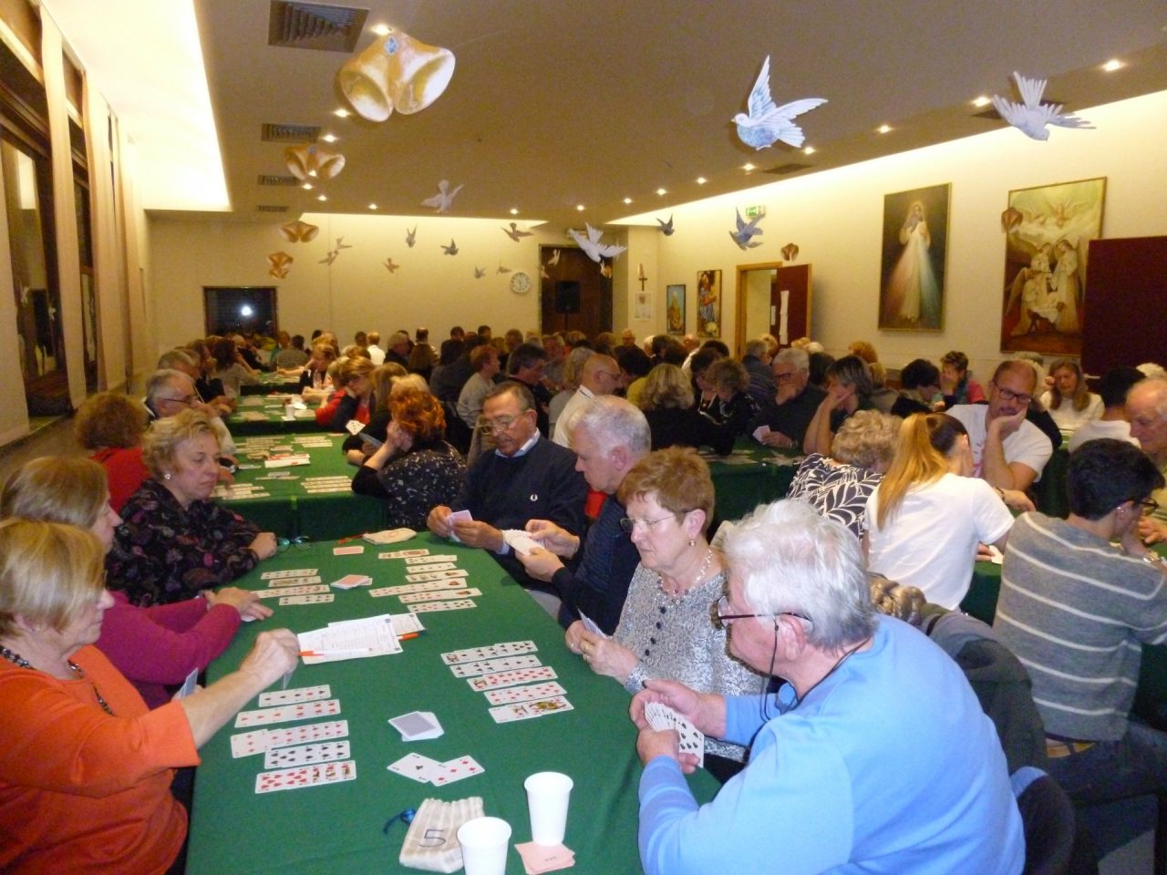 In 130 al sesto torneo di burraco dell’Aido FOTO