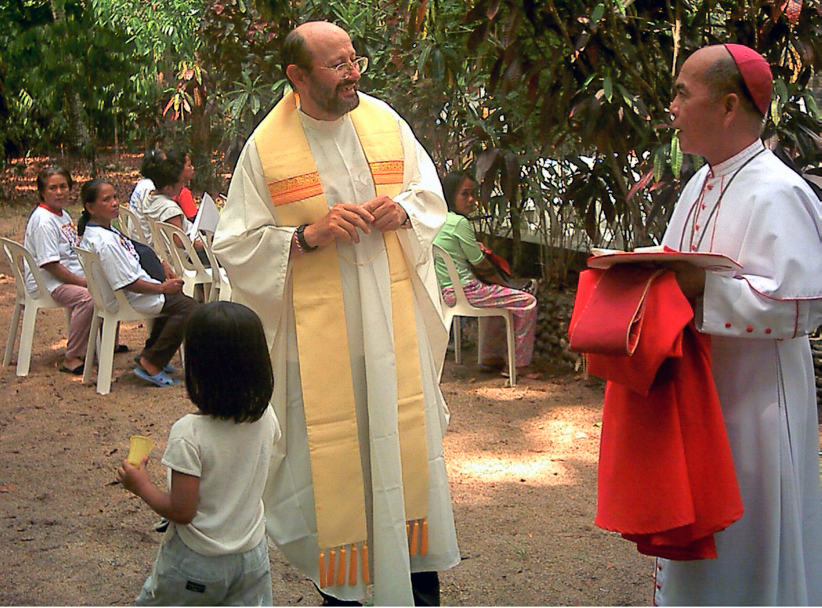 Una raccolta fondi in memoria di padre Fausto Tentorio con il 5×1000