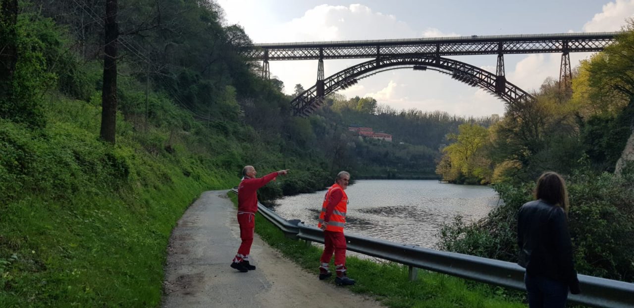 Tragedia al Ponte di Paderno: recuperato il cadavere di un uomo FOTO E VIDEO