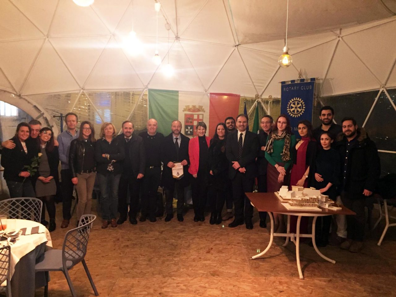 I vincitori del premio Laure Larouzé ospiti del Rotary Club Lecco Manzoni